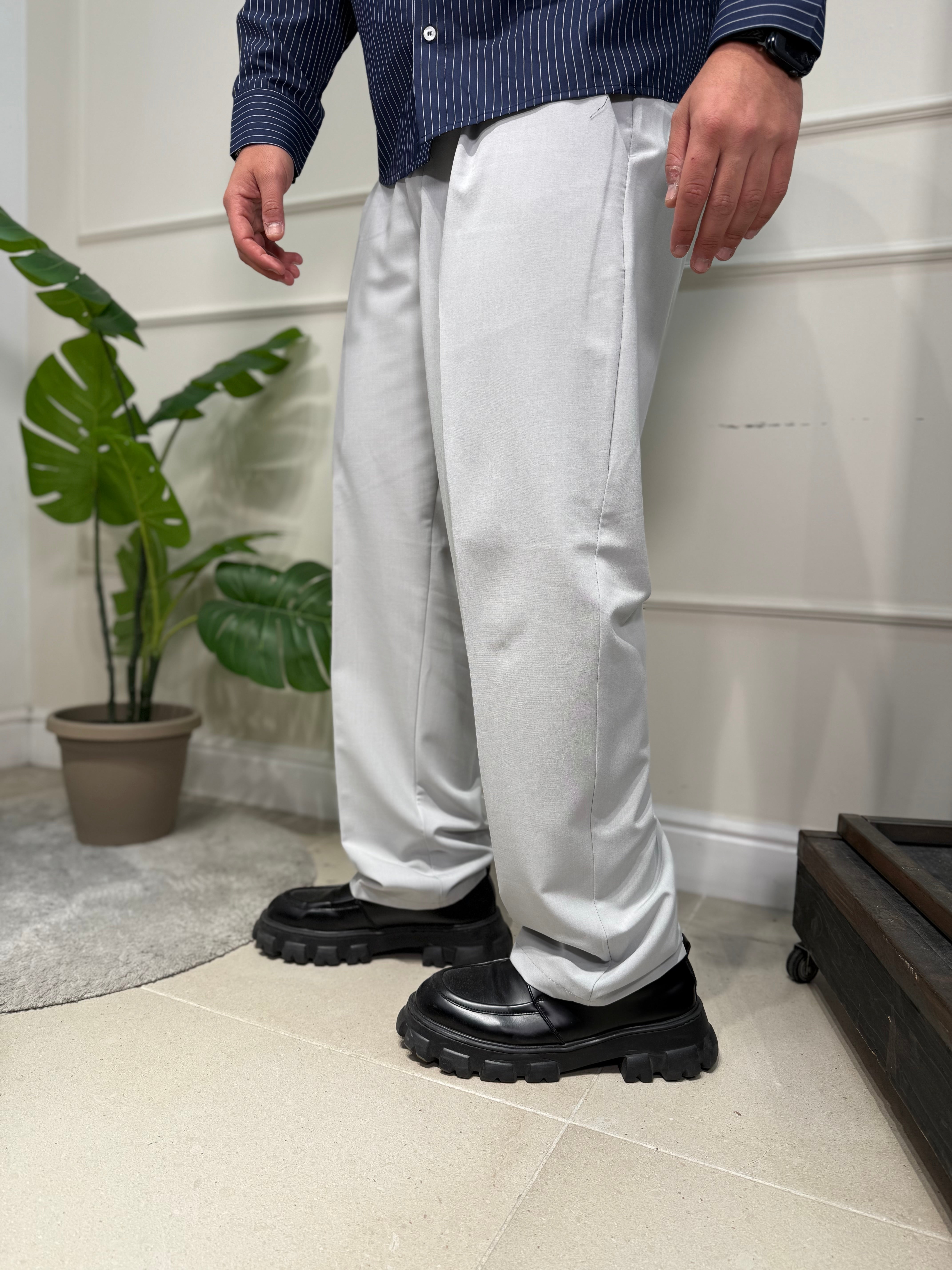 Pantalone week